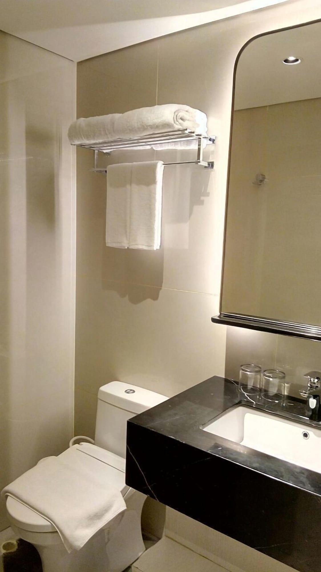 Louis Kienne Hotel Pemuda Σεμαράνγκ Εξωτερικό φωτογραφία