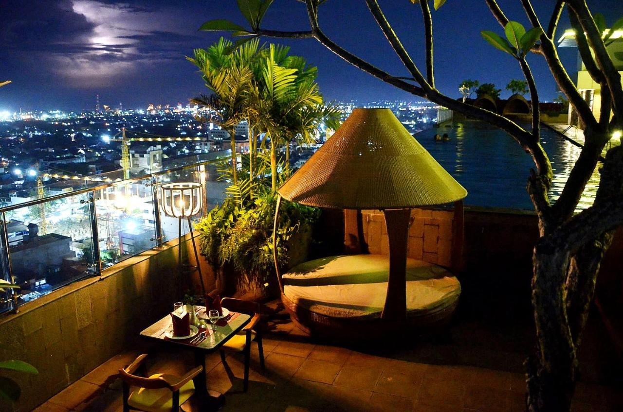 Louis Kienne Hotel Pemuda Σεμαράνγκ Εξωτερικό φωτογραφία